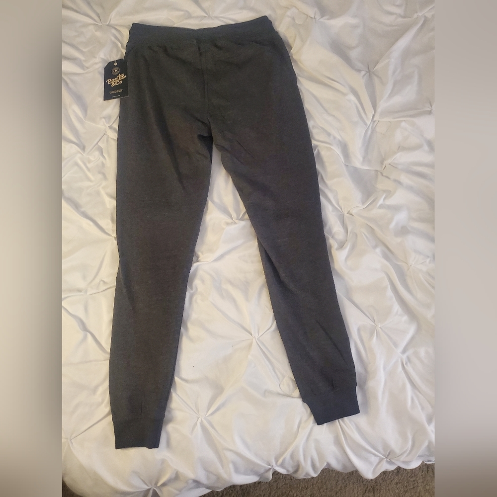 Pacific &Co Joggers - Picture 4 of 5